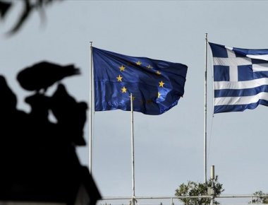 Handelsblatt: Δεδομένη θεωρεί την υπογραφή και 4ου μνημονίου για την Ελλάδα